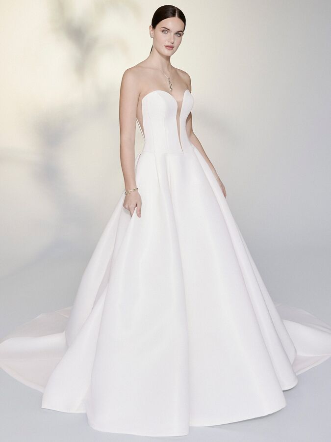 Justin Alexander Signature strapless ball gown with oversized modern bow