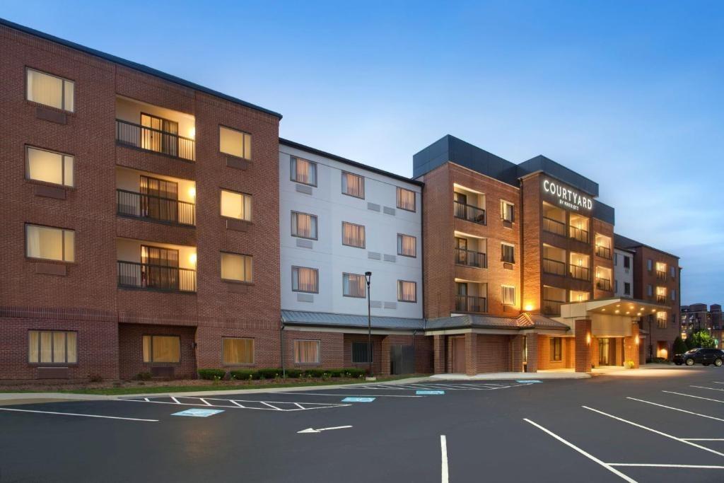 Picture of Courtyard by Marriott Worcester
