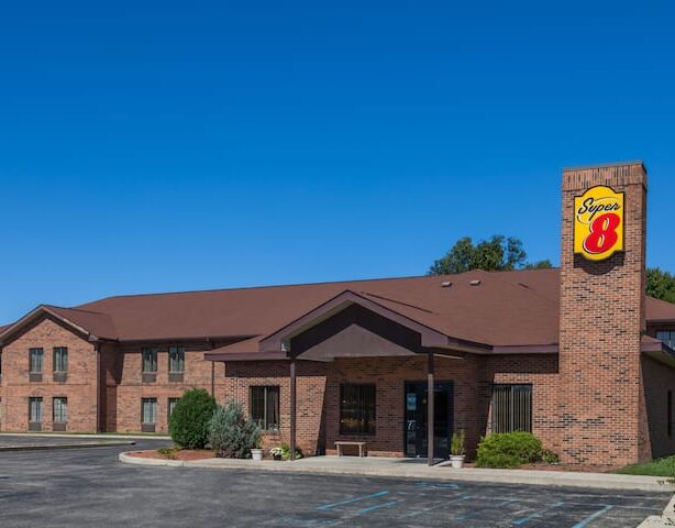 Picture of Super 8 by Wyndham Rochester