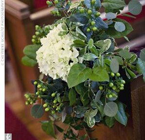 Floral Ceremony Decor