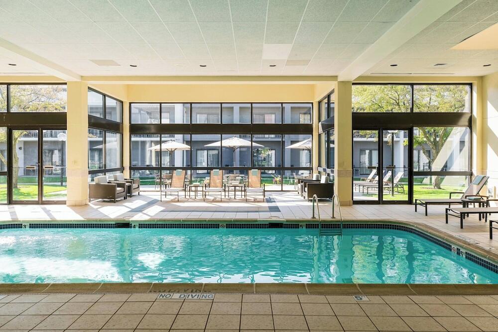 Picture of Courtyard by Marriott Chicago Naperville