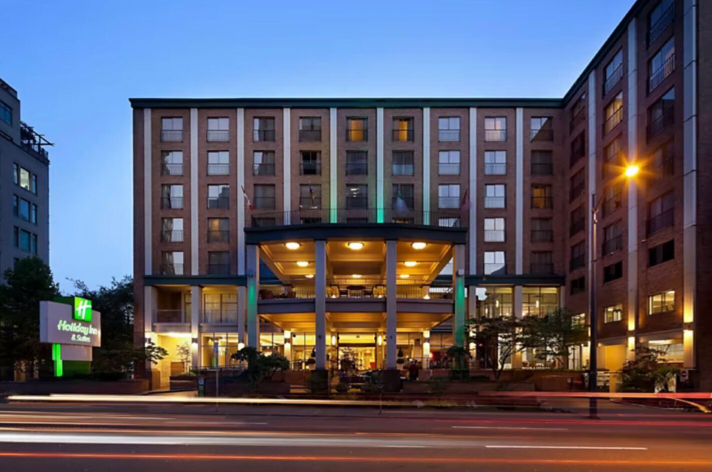 Picture of Holiday Inn And Suites