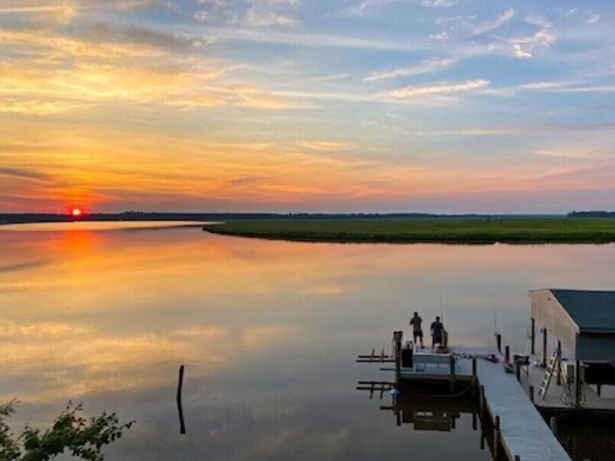 Picture of Sunrise Tides River Retreat