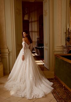 Justin Alexander Janelle Ball Gown Wedding Dress