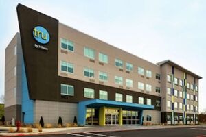 Picture of Tru by Hilton Staunton
