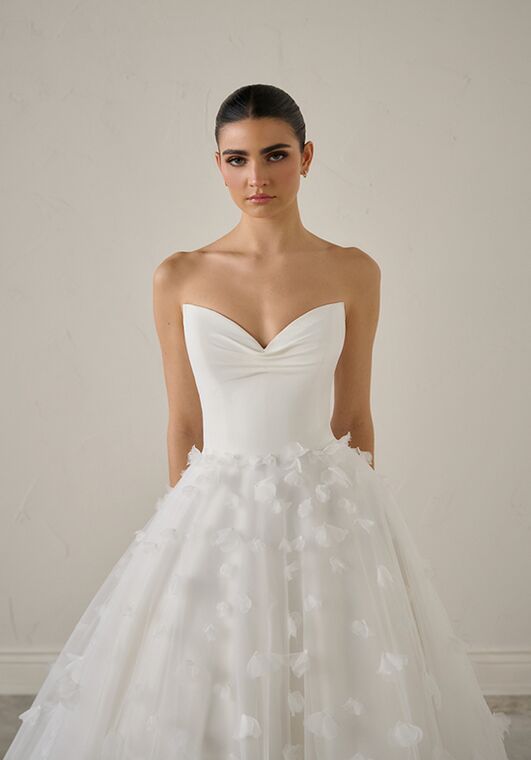 Justin Alexander Signature Ornella Ball Gown Wedding Dress - 4
