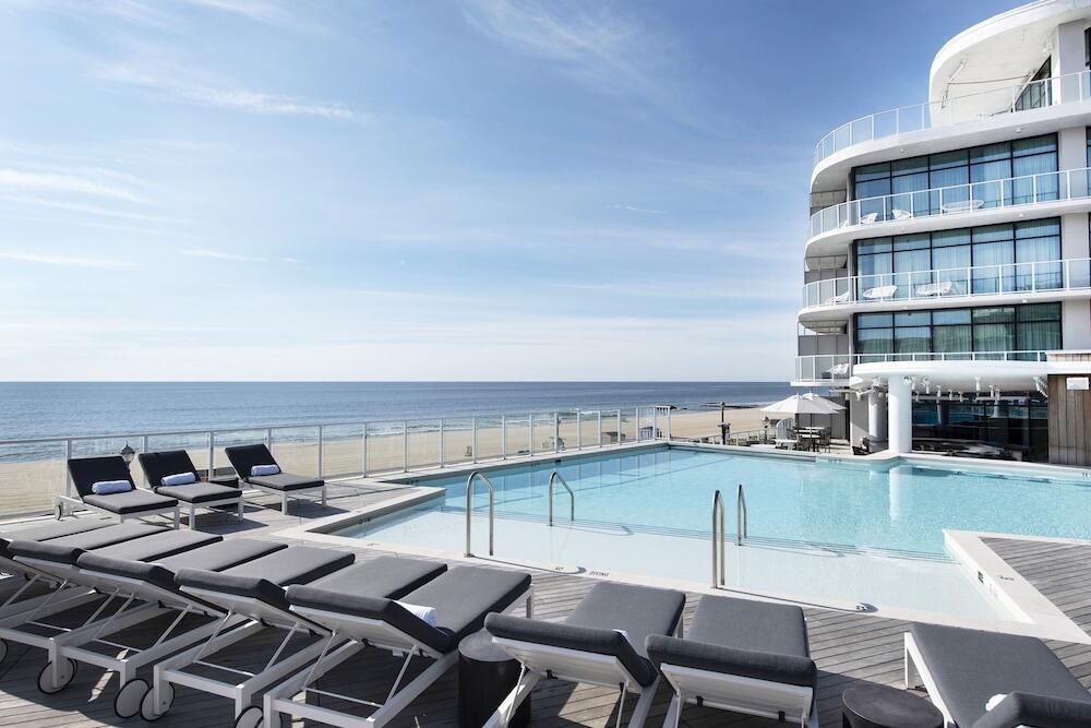 Picture of Wave Resort