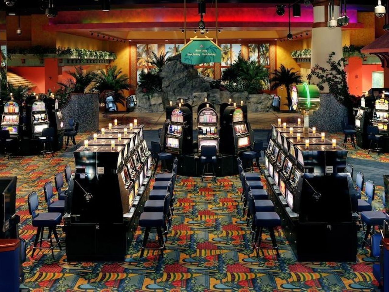 Picture of Wheeling Island Hotel-Casino-Racetrack