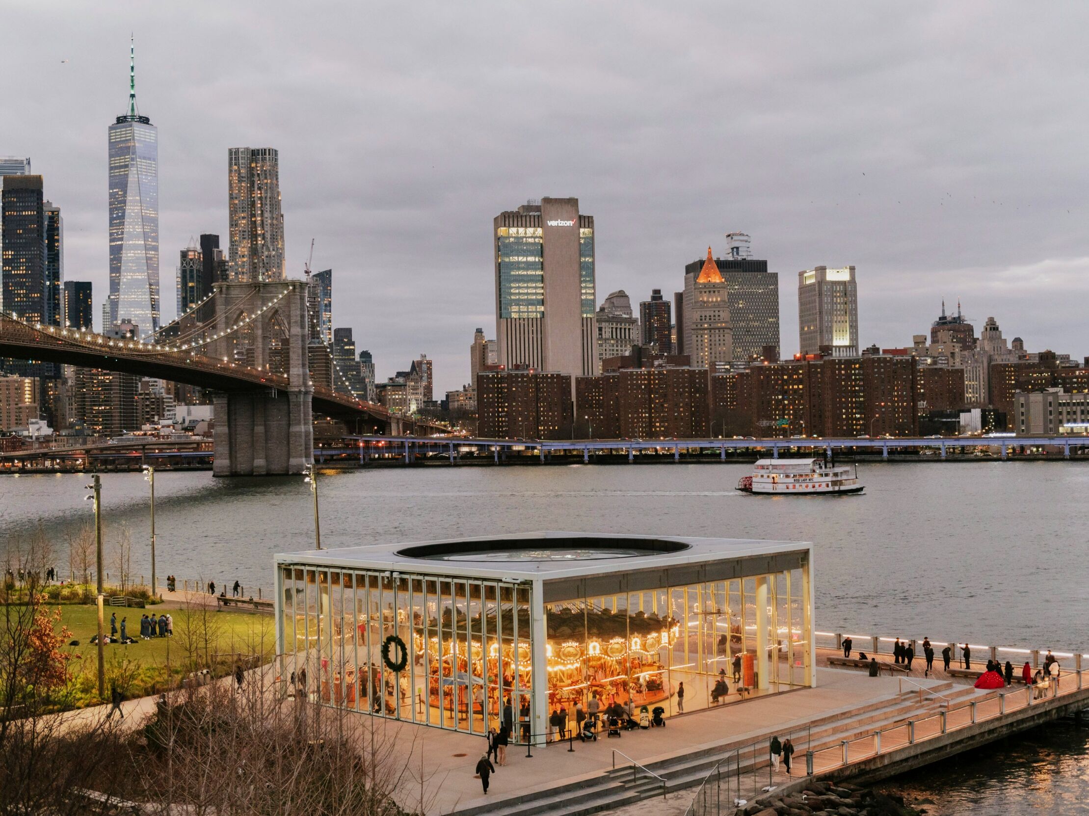 Picture of Jane's Carousel - DUMBO