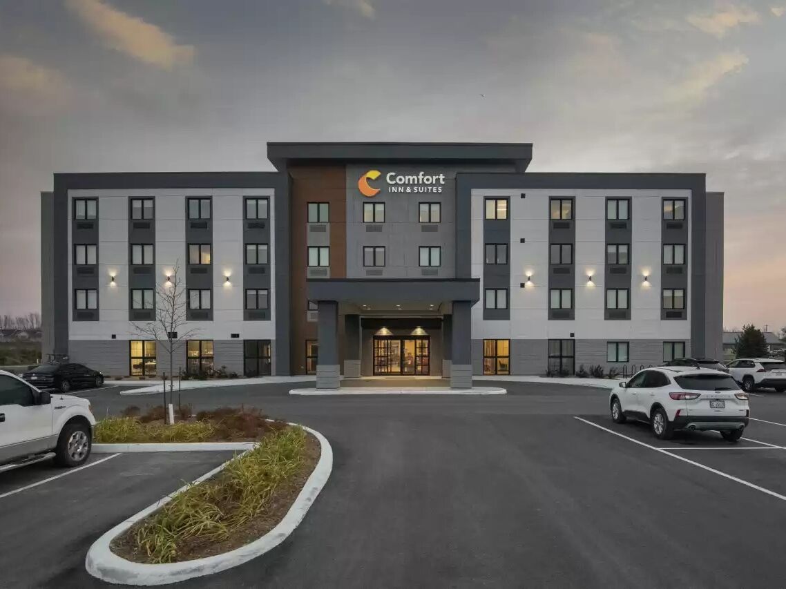 Picture of Comfort Inn & Suites