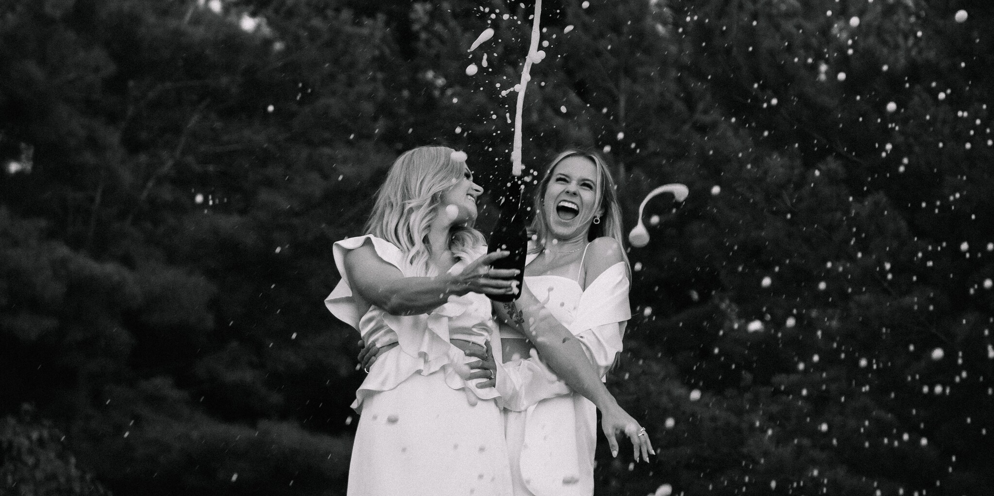 Becca & Dee Home Page Banner