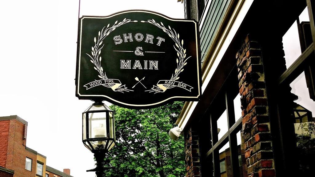 Picture of Short & Main