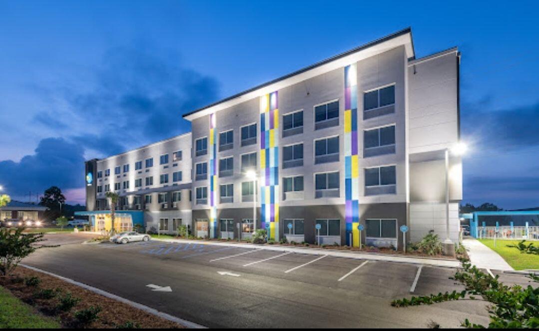 Picture of Tru by Hilton Orangeburg (32 miles from Lovely Hill Bapt. Church)