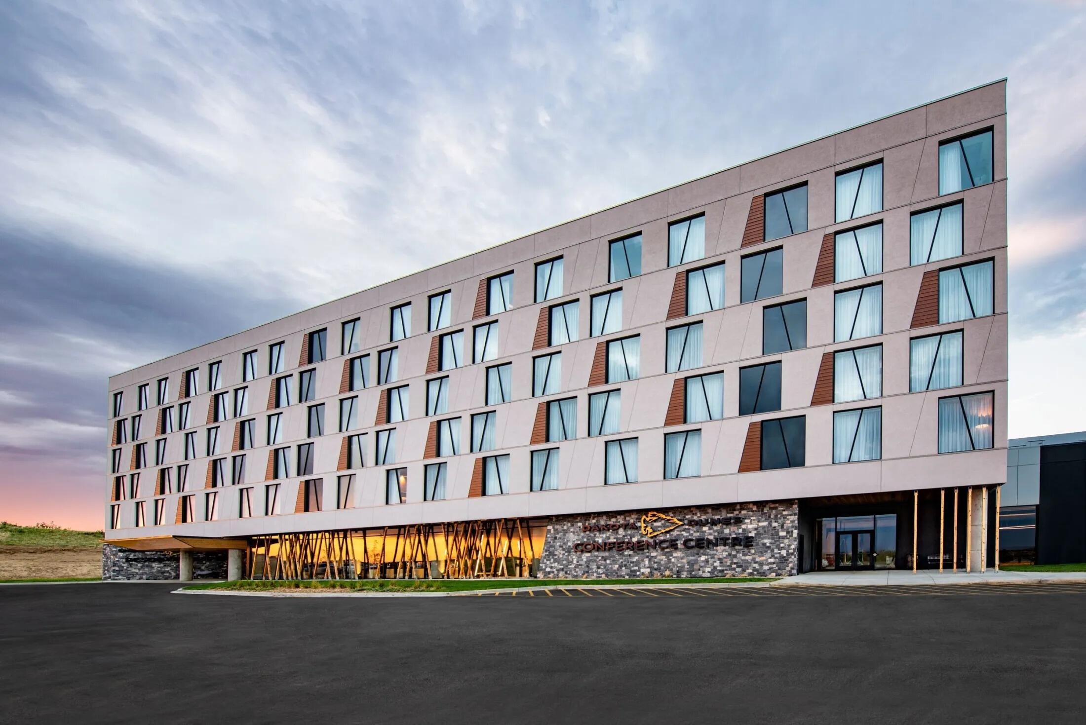 Picture of Dakota Dunes Resort