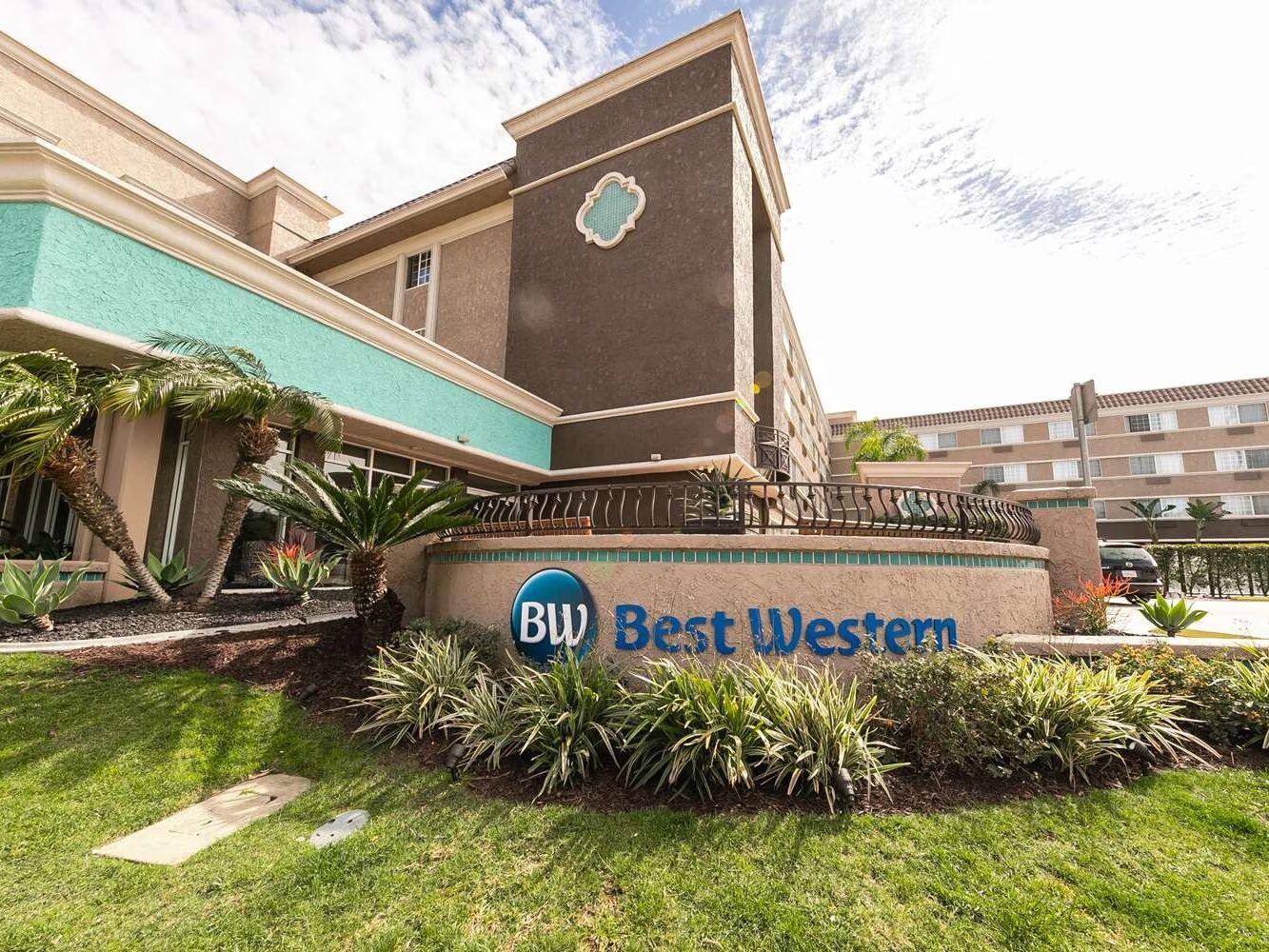 Picture of Best Western Inn & Suites San Diego – Zoo/SeaWorld Area
