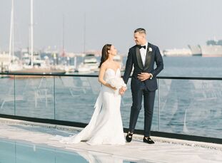 Sophia and Antony “Tony” planned their wedding with two very different color palettes in mind. “I really wanted a lot of white, gray and lavender,” So