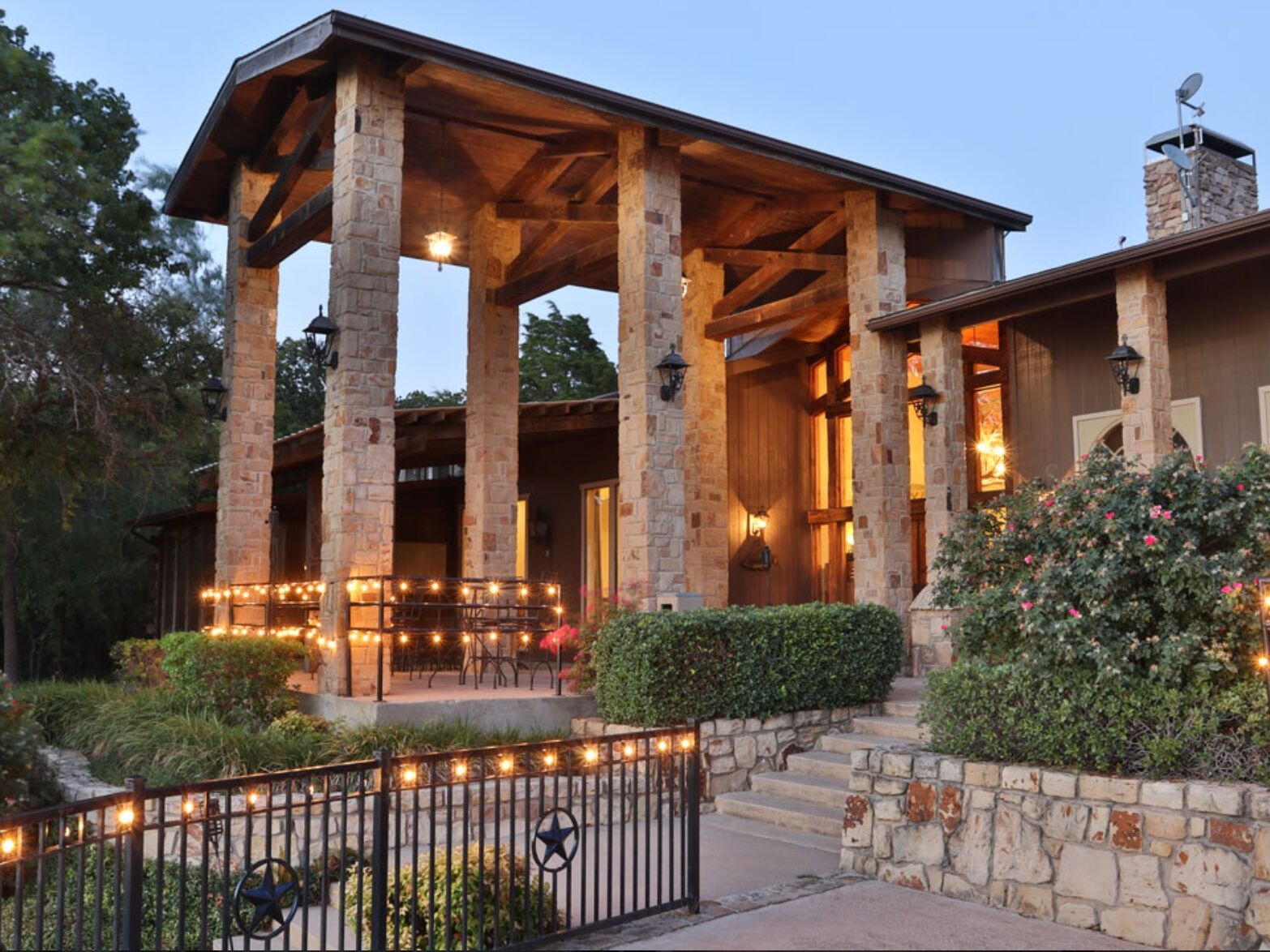 Picture of Lone Star Lodge & Marina
