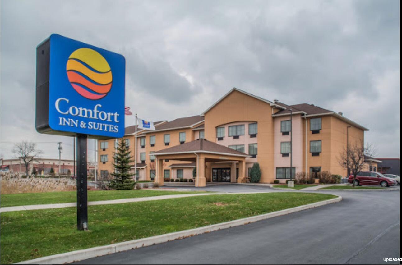 Picture of Comfort Inn & Suites Farmington - Victor