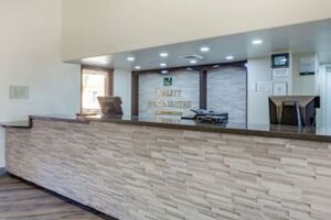 Picture of Quality Inn & Suites Goodyear Phoenix West