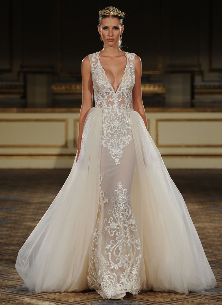 Get Sofia Vergara's Glamorous Two-in-One Wedding Look