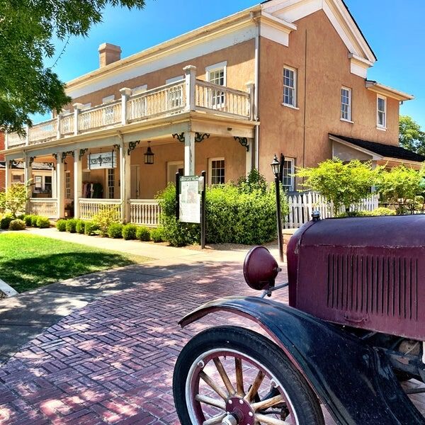 Picture of St. George Historic Downtown