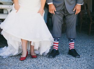 When a wedding falls on the Fourth of July, a red, white and blue theme seems practically mandatory. So that's what Carly Meyer (31 and an IT program 