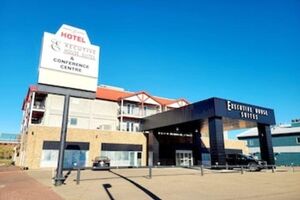 Picture of Executive House Suites Hotel & Conference Centre