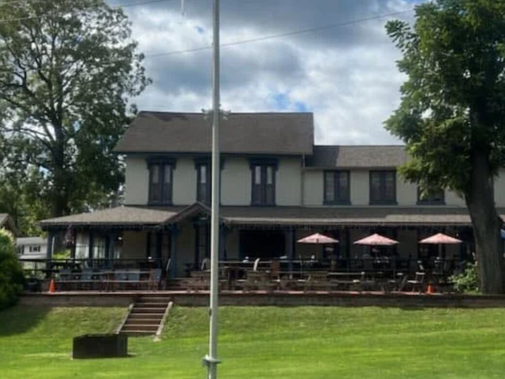 Picture of Gamble Farm Inn