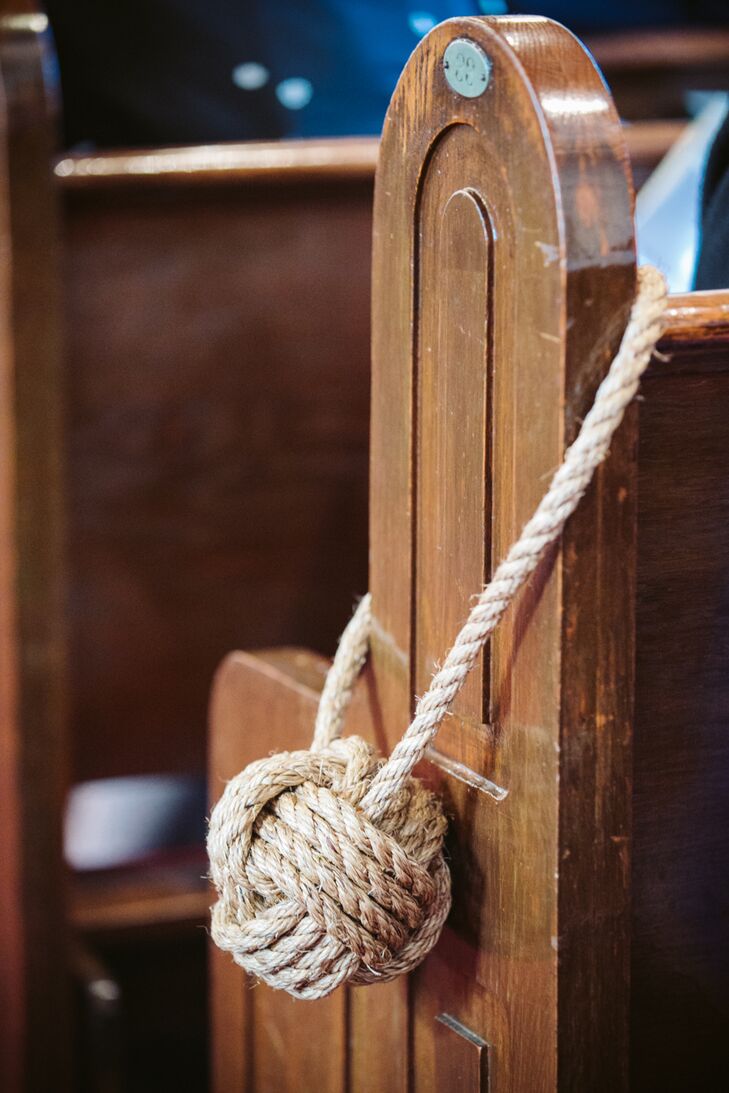 Before heading to East Hampton Point for a waterfront reception, Jill and Conor exchanged vows in a traditional church ceremony. To give guests a taste of what was to come, the couple gave the church the nautical touch, decorating the church pews lining the aisle with natural rope monkey’s fists.