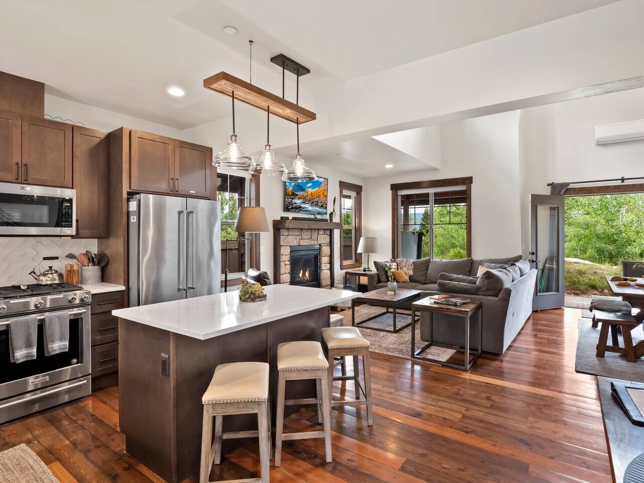 Picture of Family-Friendly Suncadia Townhome w/ Hot Tub