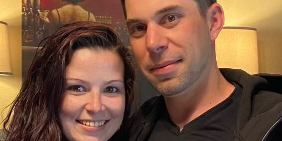 Hannah & Evo Home Page Banner