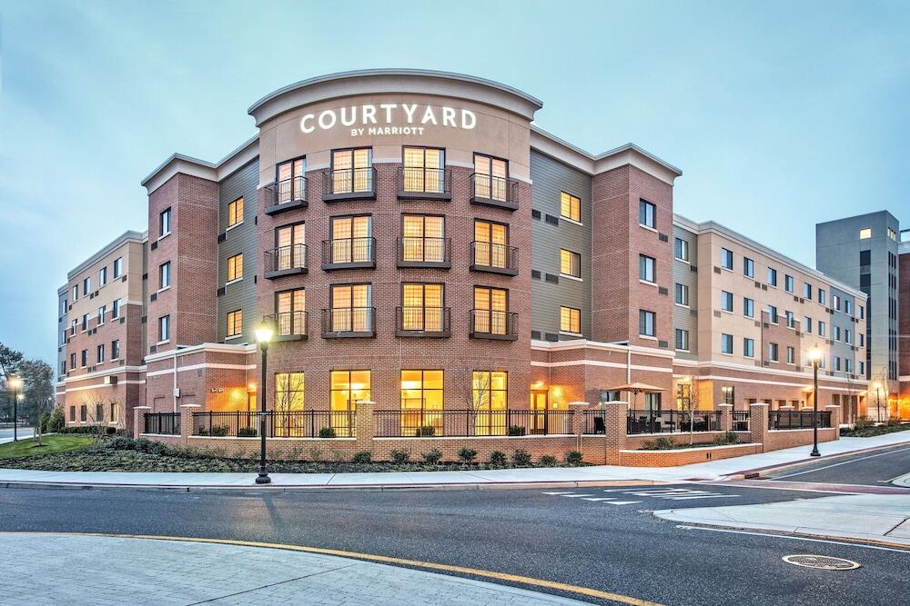 Picture of Courtyard Glassboro Rowan University