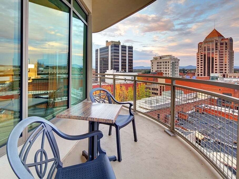 Picture of Hampton Inn & Suites Roanoke Downtown