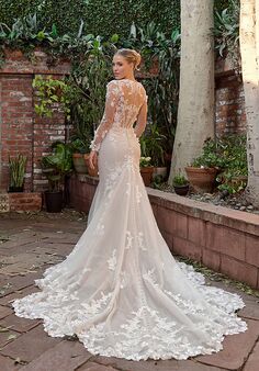 Essense of Australia D4329 Fit-and-Flare Wedding Dress