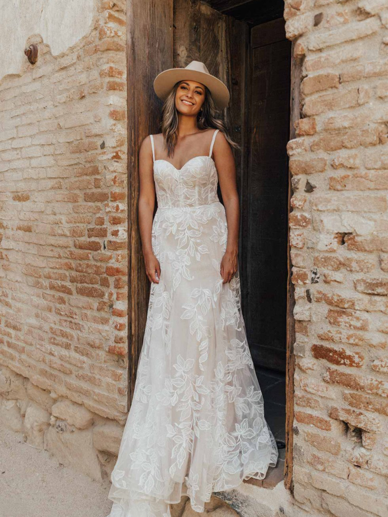 The 22 Best Romantic Wedding Dresses