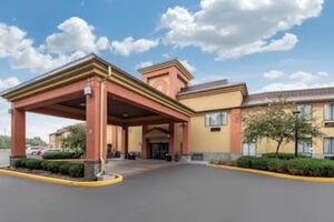 Picture of Quality Inn & Suites Brownsburg Indianapolis West