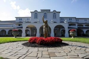 Picture of Chateau Renault