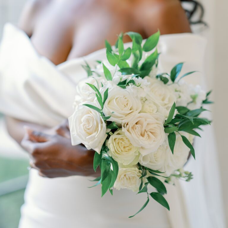 White rose wedding bouquet for your modern wedding