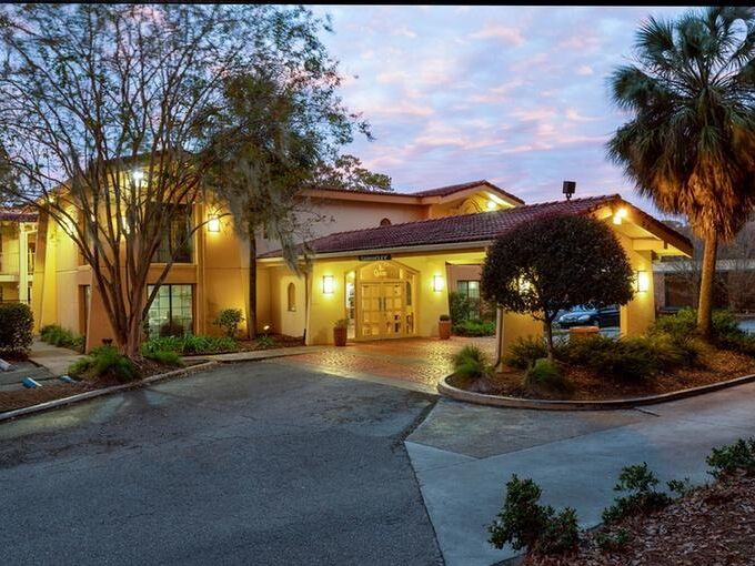 Picture of La Quinta Inn by Wyndham Tallahassee North ~$79