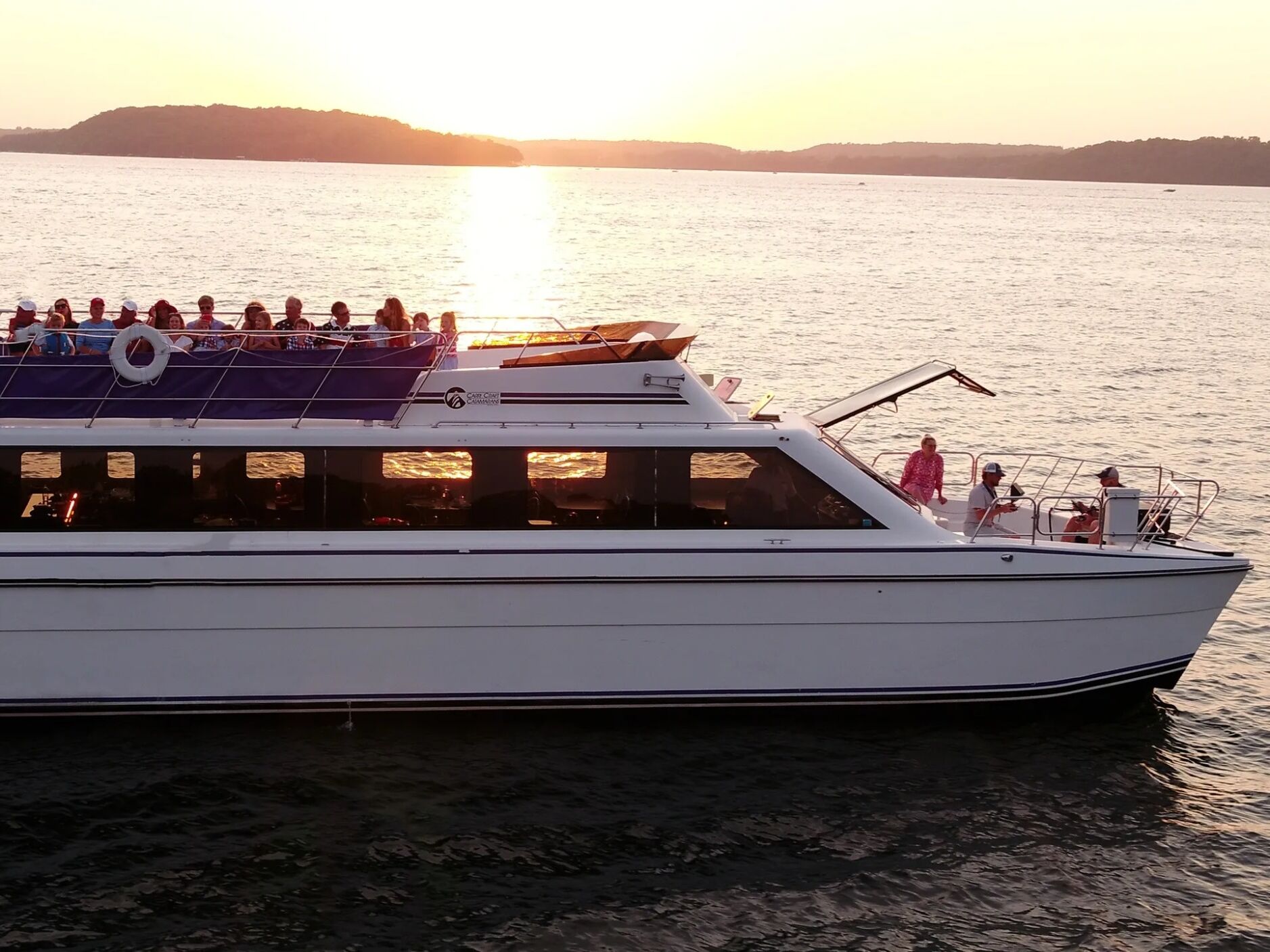 Picture of Green Lake Escapade Yacht Tours