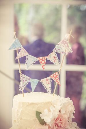 Vintage Bunting Flag Cake Topper