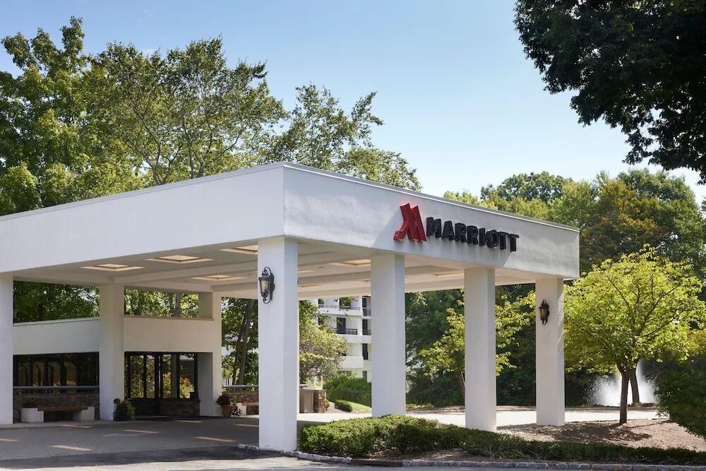 Picture of Marriott Park Ridge