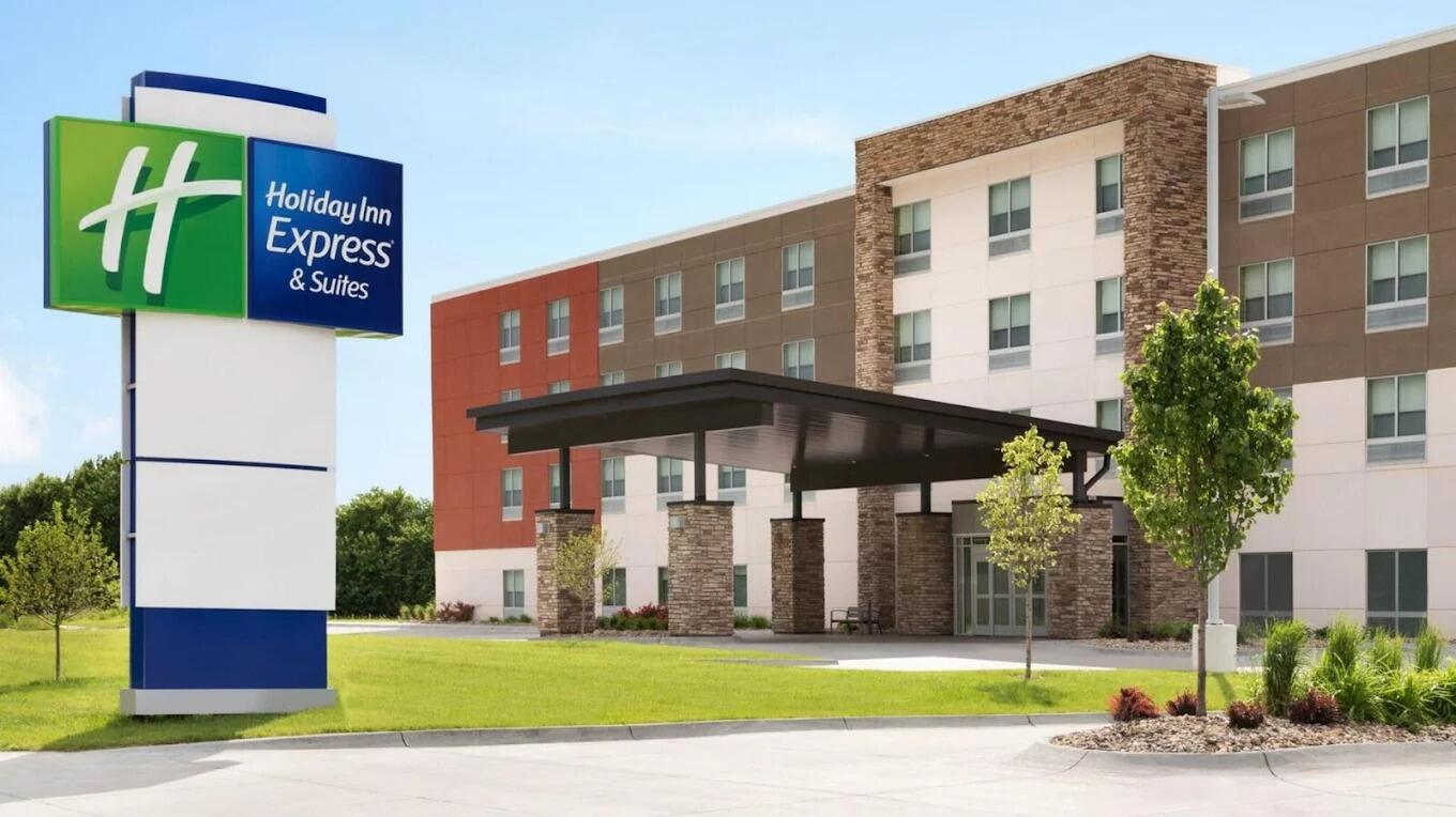 Picture of Holiday Inn Express & Suites Red Wing by IHG
