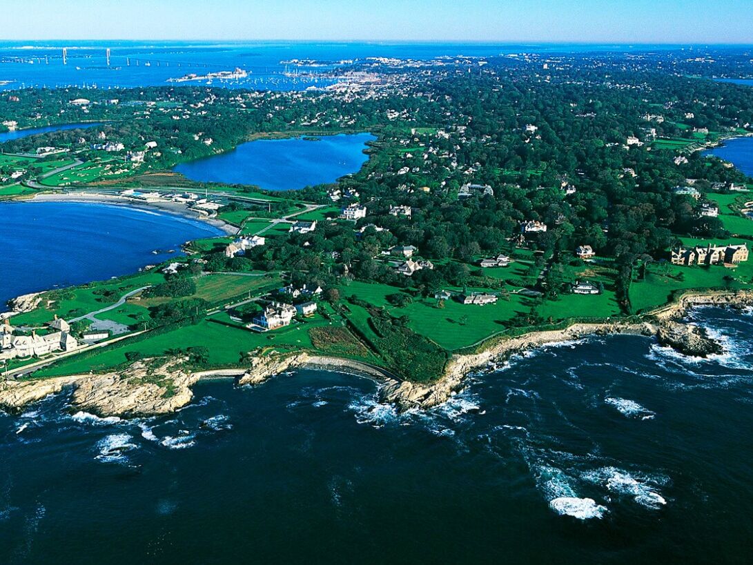 Picture of Brenton Point State Park and Ocean Drive