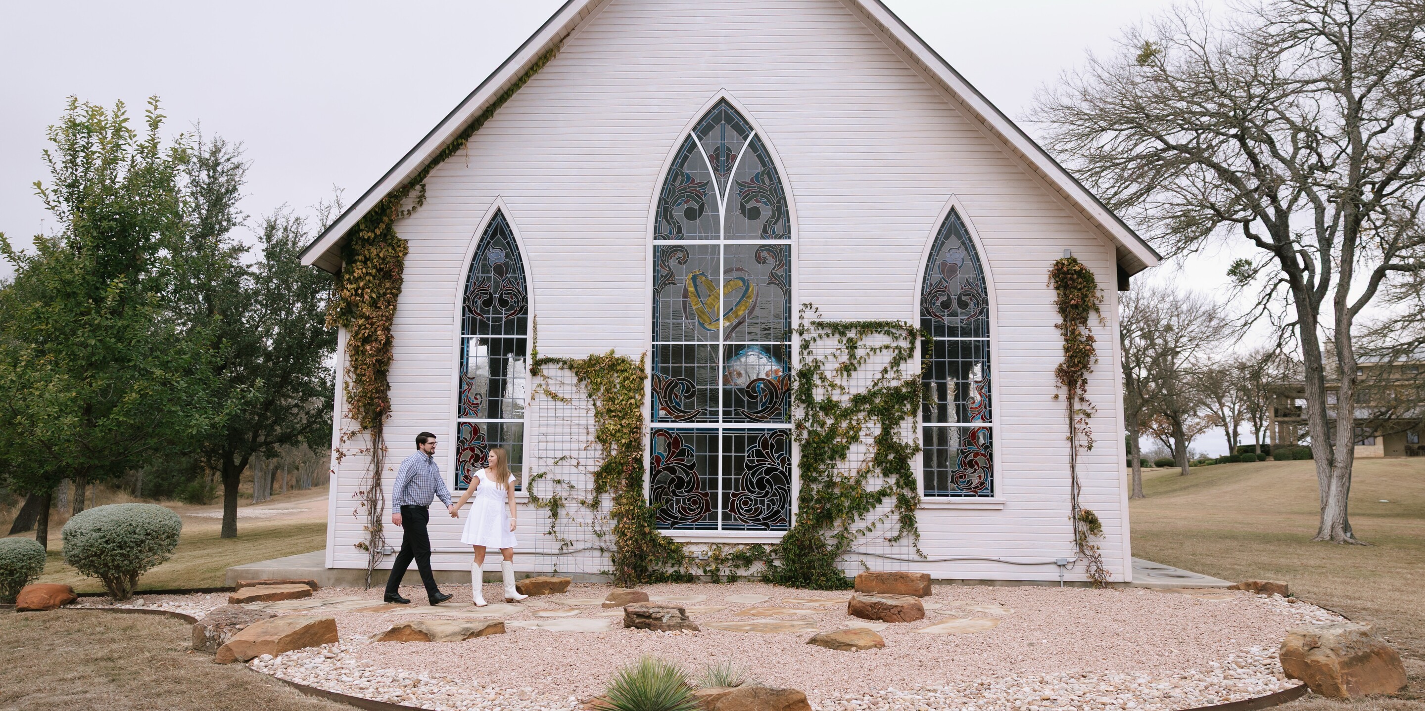 Emilie & Russell Home Page Banner
