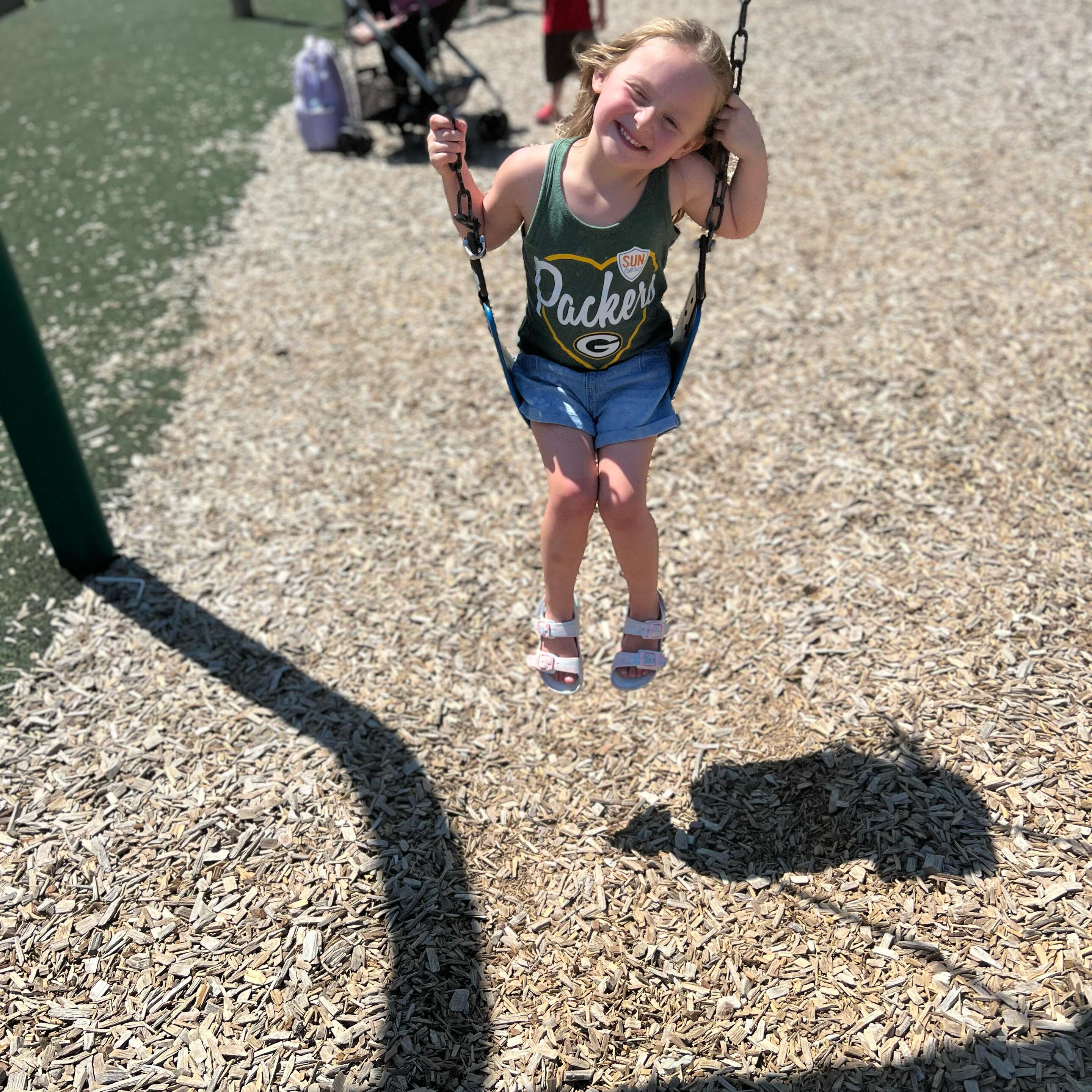 Kinsley Glover