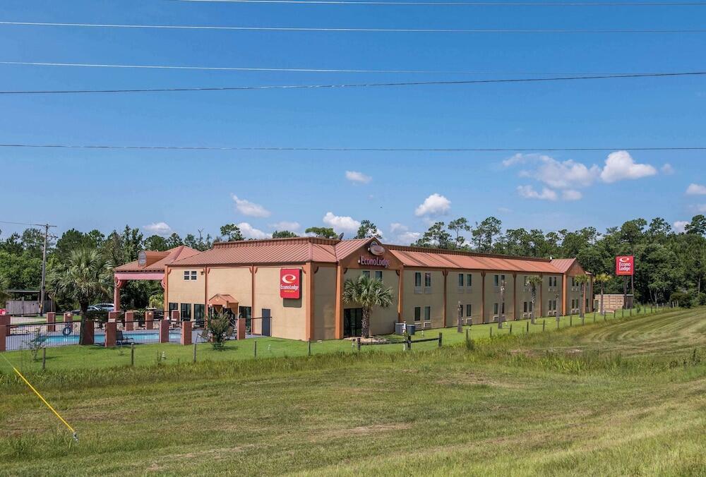 Picture of Econo Lodge Inn & Suites Diamondhead