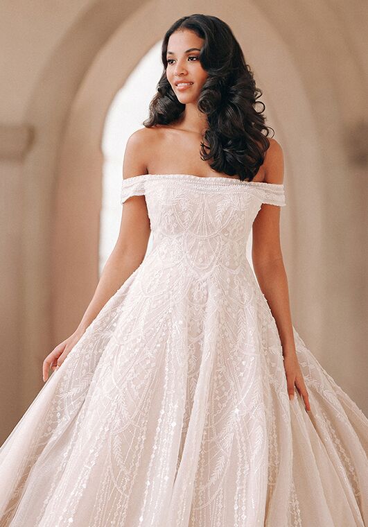 Disney Fairy Tale Weddings Jasmine - DP424 Ball Gown Wedding Dress - 3
