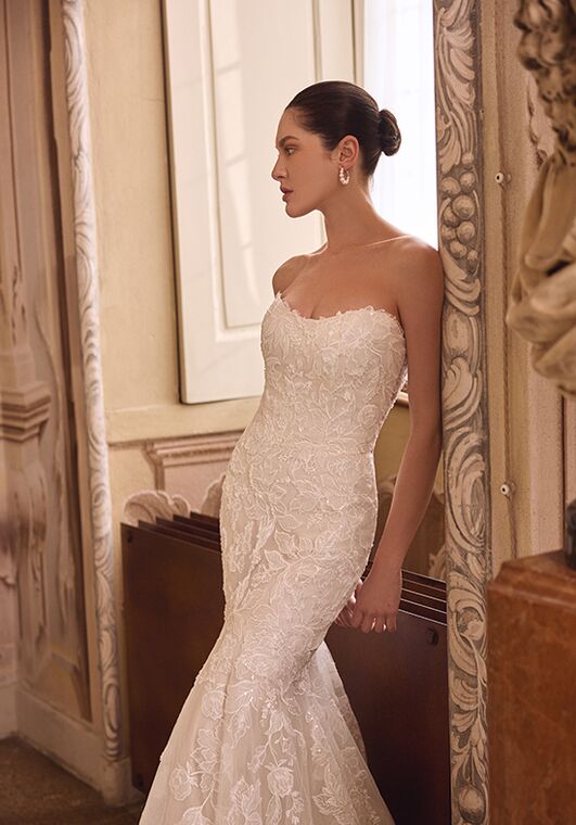 Justin Alexander Lorenna Fit-and-Flare Wedding Dress - 3