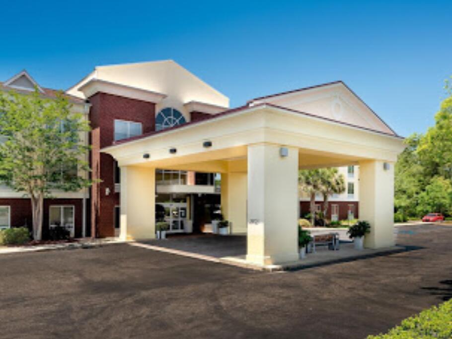 Picture of Holiday Inn Express & Suites Daphne-Spanish Fort Area 